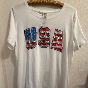 VS Pink, July 4th T, Sz Large, NWT